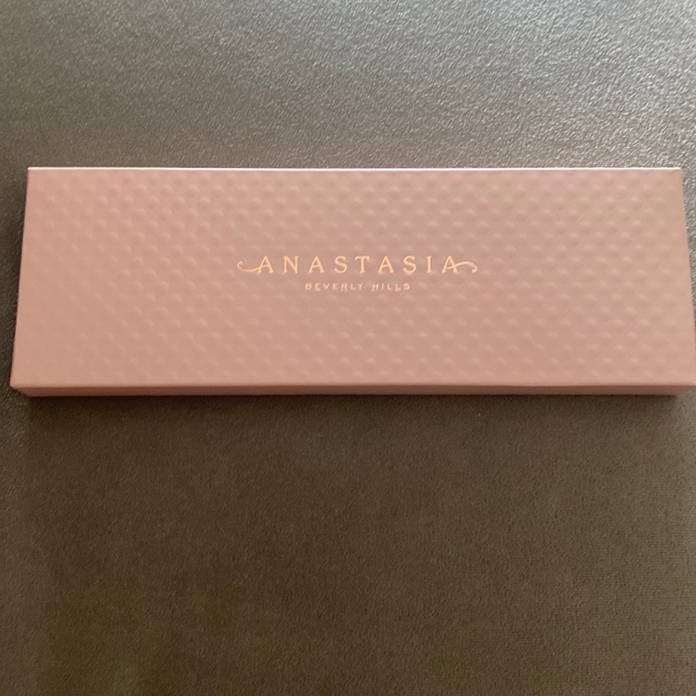 Anastasia Beverly Hills Primrose Eyeshadow Palette